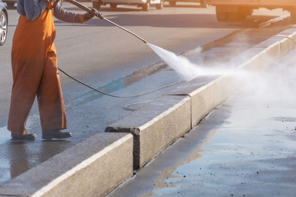 Commercial Concrete Cleaning in Green Bay