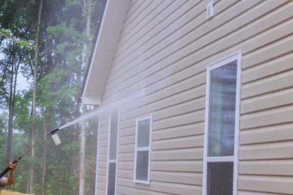 House Washing in Green Bay