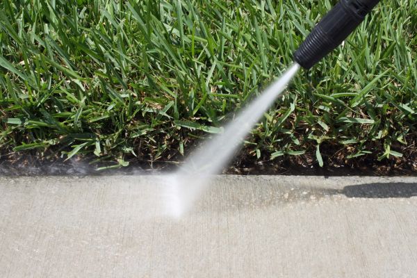Sidewalk Cleaning in Green Bay