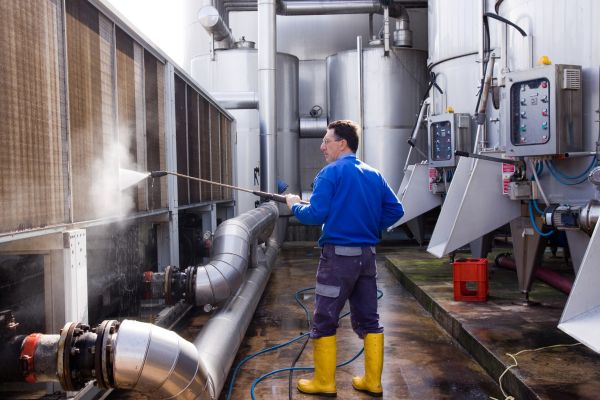 Industrial Pressure Washing in Green Bay