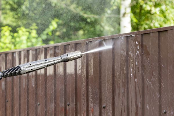 Vinyl Fence Cleaning in Green Bay