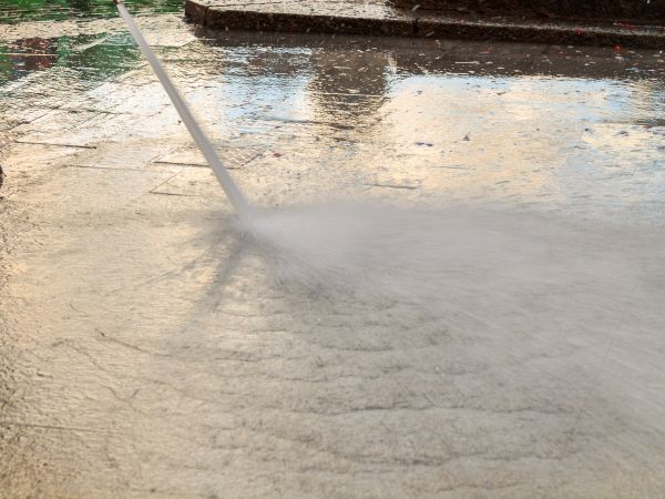 Cost of Pavement Cleaning Service in Green Bay