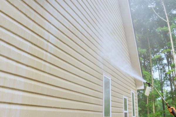 Cost of Home Exterior Washing in Green Bay