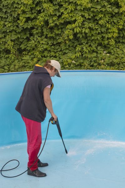 Cost of Pool Pressure Washing in Green Bay
