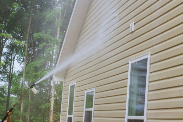 Home Siding Cleaning in Green Bay