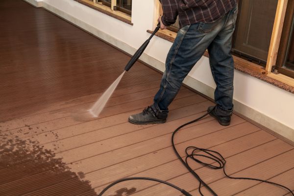 Veranda Cleaning in Green Bay