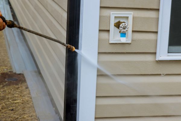Vinyl Siding Cleaning in Green Bay